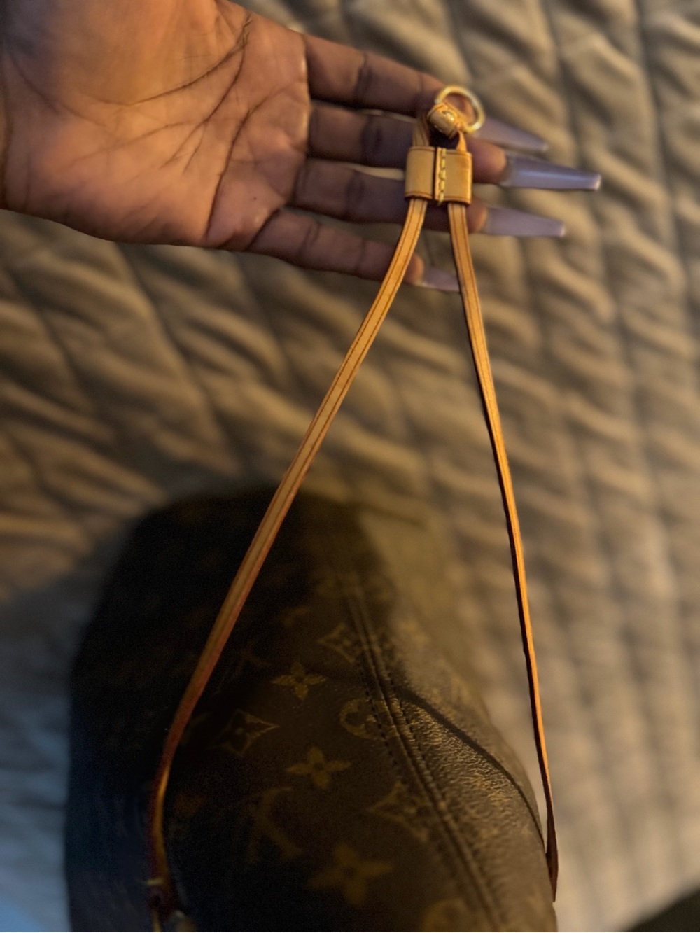 Louis Vuitton Monogram Canvas Tote with Vachetta Leather Trim - Picture 7 of 12